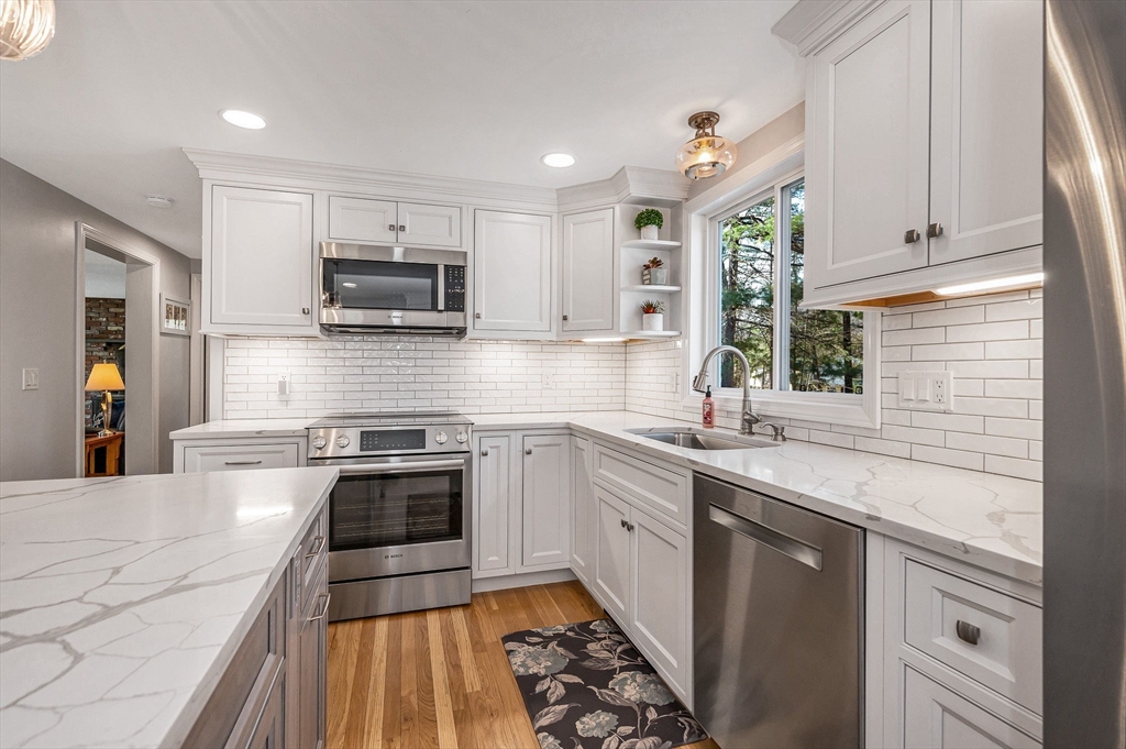 7 Mill Road Wilmington, MA 01887 - Photo 6 of 42 Gallery Image 6