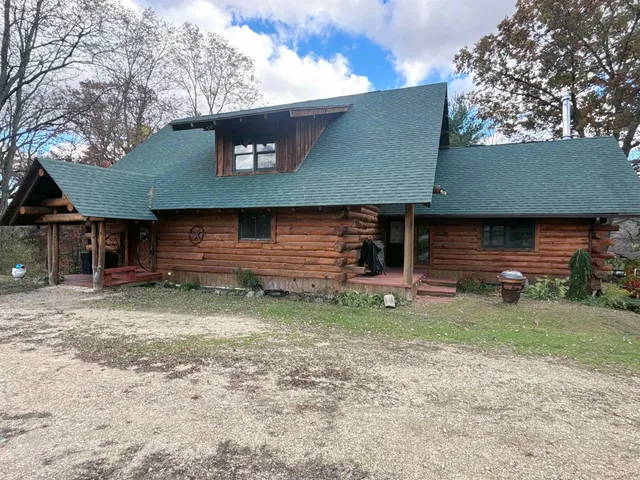 $529,000 | N6270 County Rd B, Westfield, WI 53964