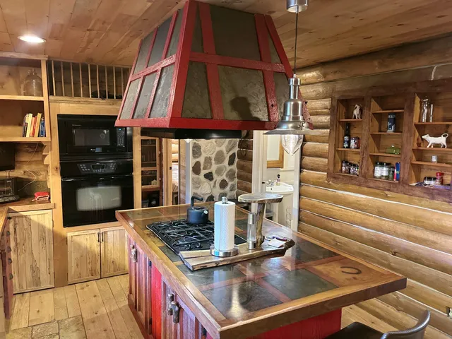 $529,000 | N6270 County Rd B, Westfield, WI 53964