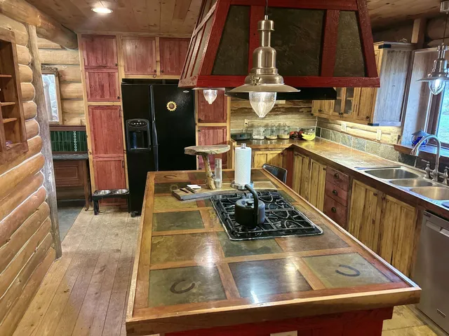 $529,000 | N6270 County Rd B, Westfield, WI 53964