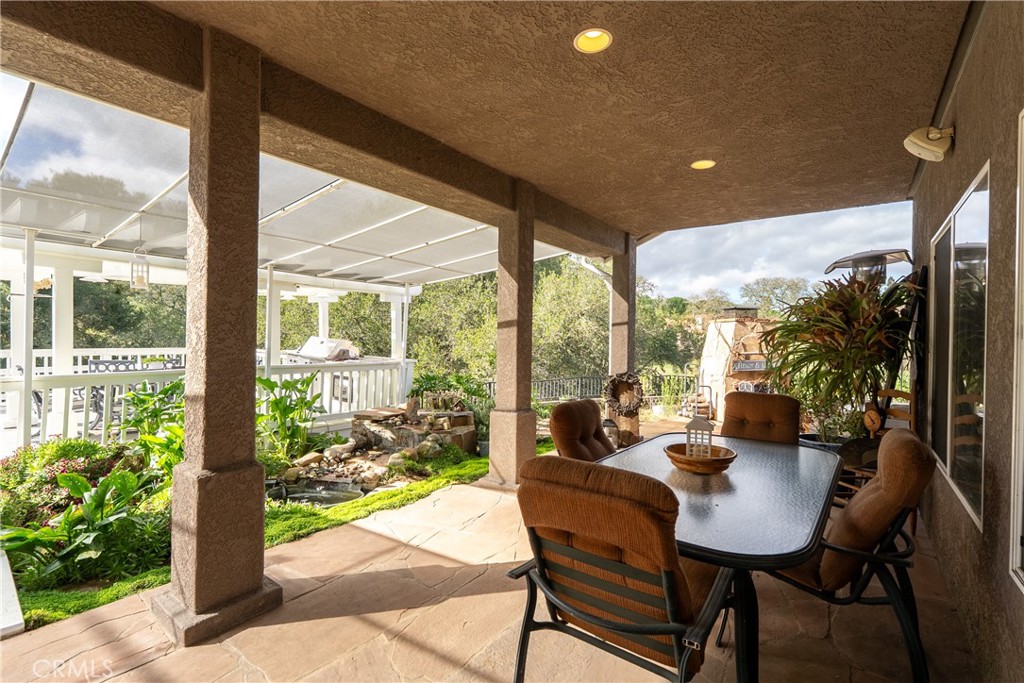 10844 Vista Atascadero Ca Atascadero, CA 93422 - Photo 25 of 74 a view of an outdoor dining space with furniture and garden view