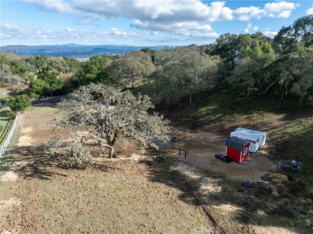 10844 Vista Atascadero Ca Atascadero, CA 93422 - Photo 65 of 74 You can choose to keep this lot for open space, or you could build a home, workshop or other buildings on it. Check with the City of Atascadero for details.