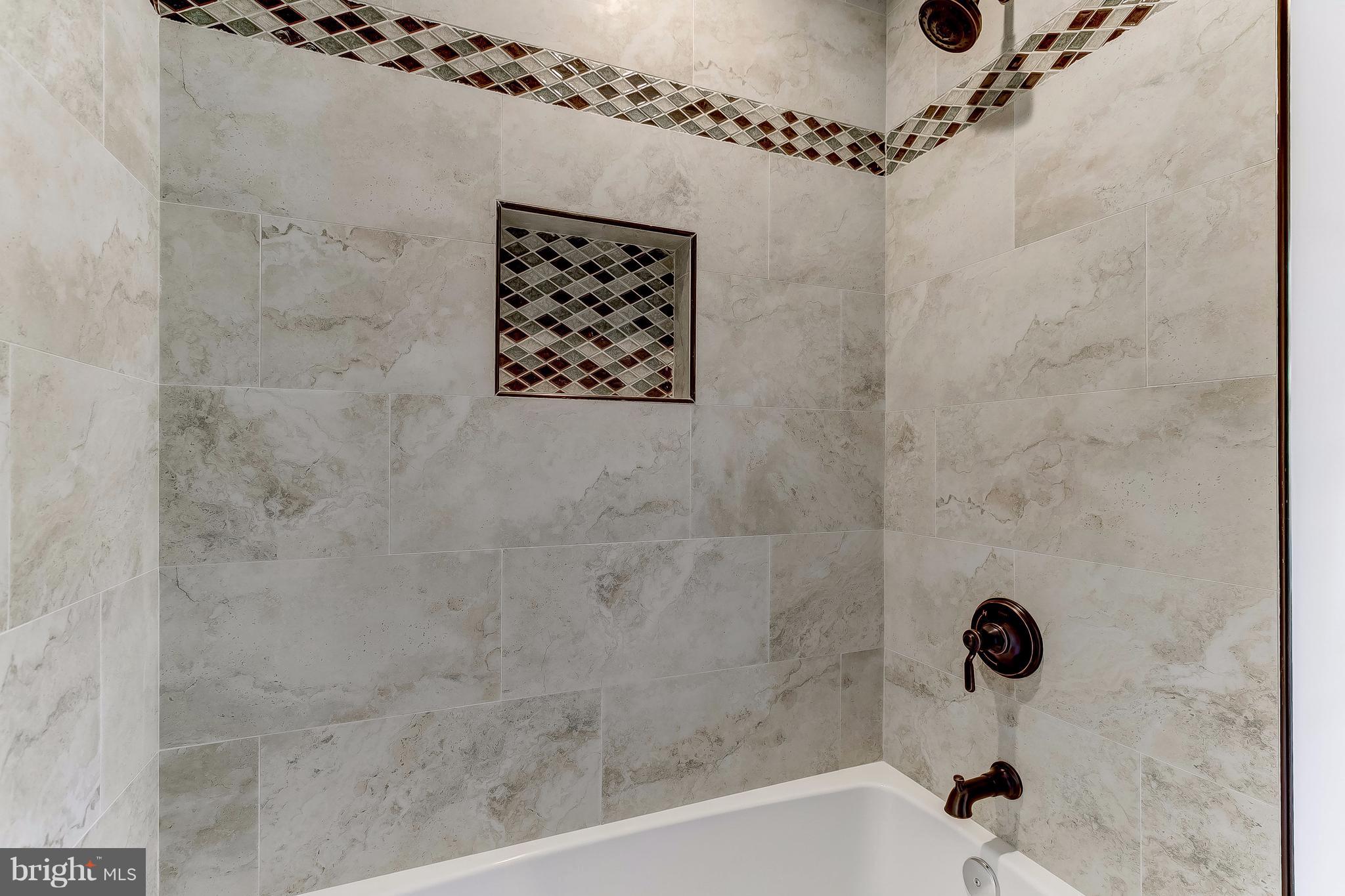 5315 Springlake Way Baltimore, MD 21212 - Photo 29 of 53 Hall Full Bath Second level
