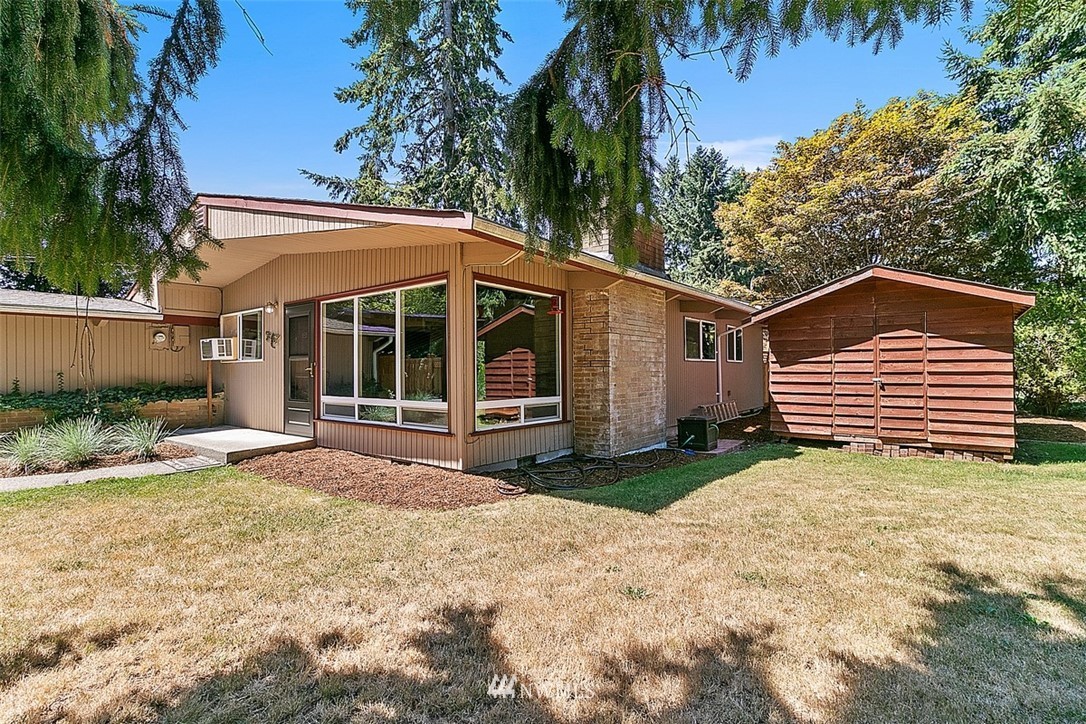 16337 Southeast 131st Place Renton, WA 98059 - Photo 23 of 27 Gallery Image 23