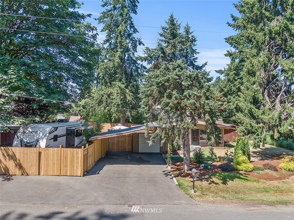 16337 Southeast 131st Place Renton, WA 98059 - Photo 25 of 27 Gallery Image 25
