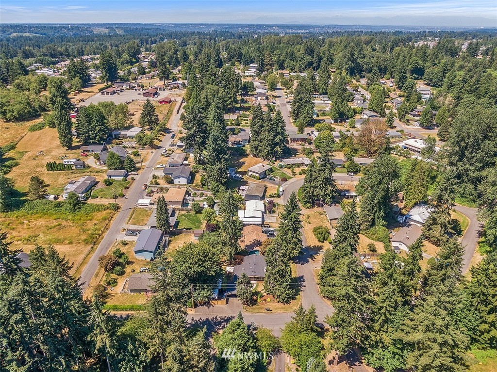 16337 Southeast 131st Place Renton, WA 98059 - Photo 27 of 27 Gallery Image 27
