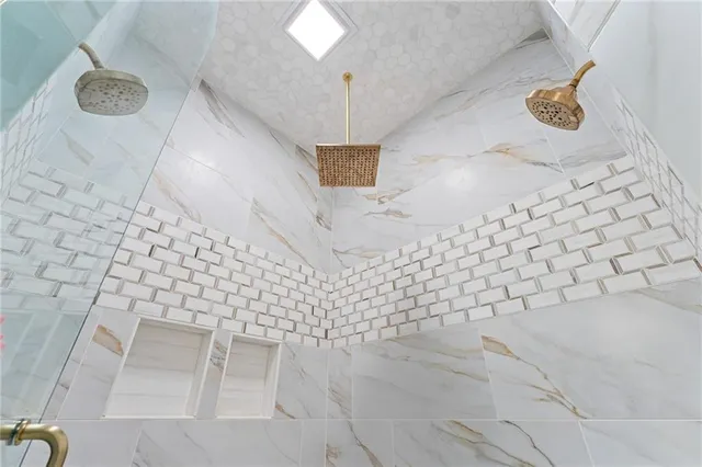 $1,760,000 | 325 Edwards Brook Lane, Canton, GA 30115