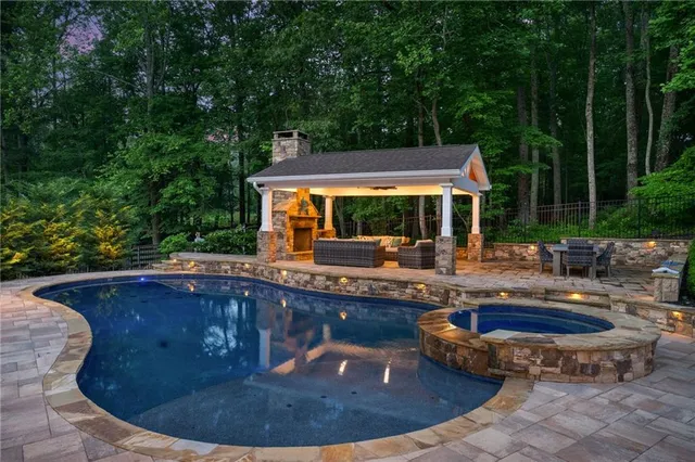 $1,760,000 | 325 Edwards Brook Lane, Canton, GA 30115