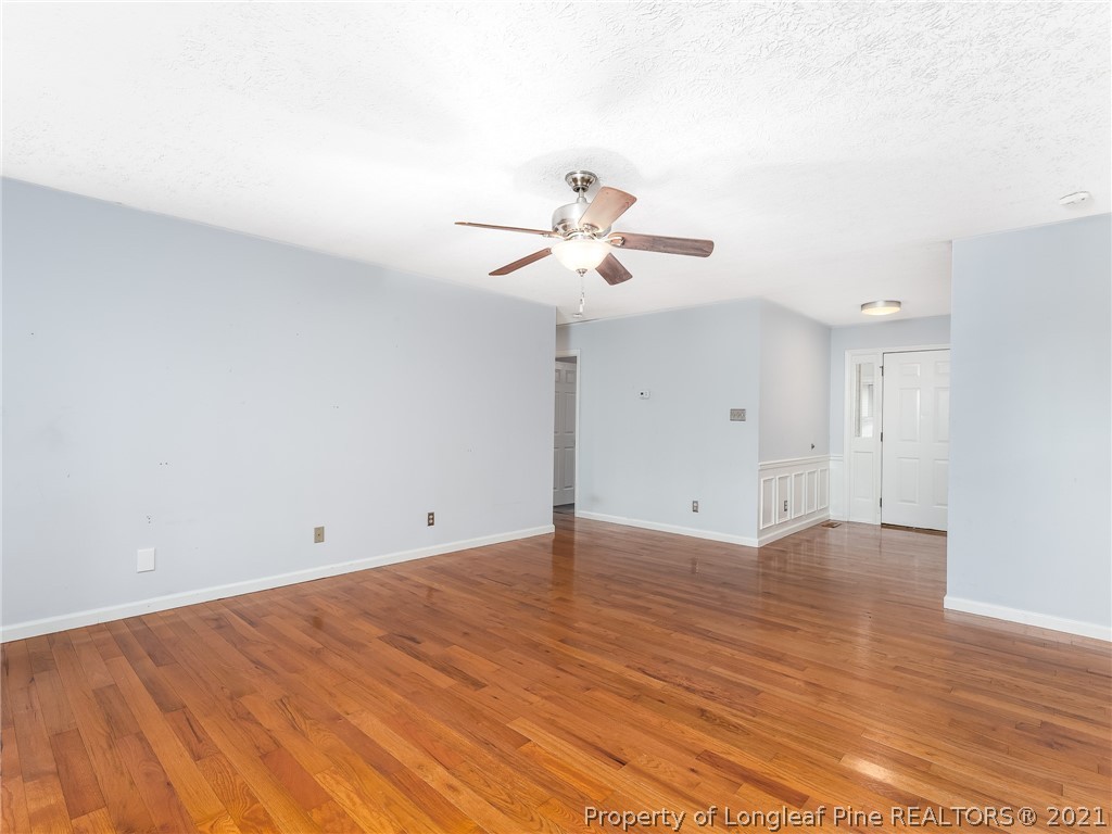 1728 Lyon Road Fayetteville, NC 28303 - Photo 11 of 33 Gallery Image 11