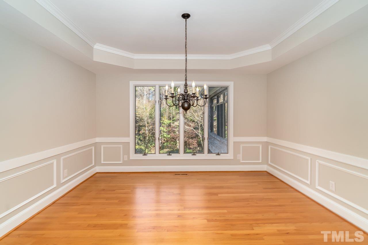 3908 Westwood Place Raleigh, NC 27613 - Photo 6 of 30 Dining room