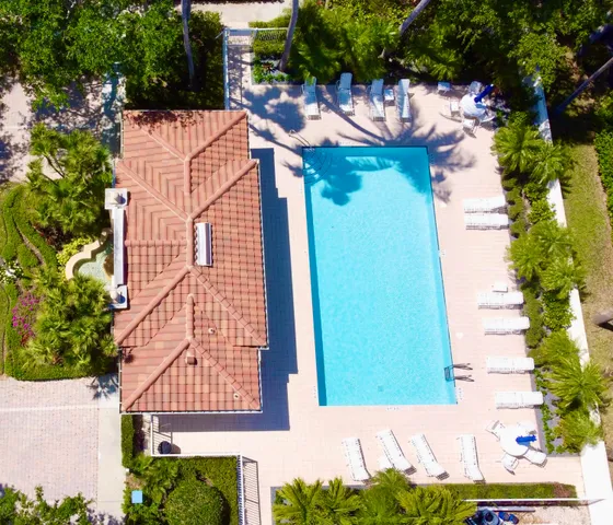 $490,000 | 67 Tall Oaks Circle, Tequesta, FL 33469