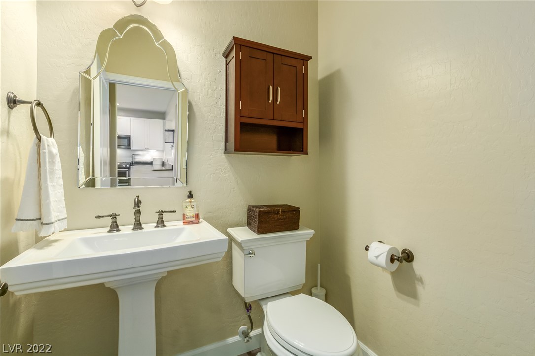 1888 Via Firenze Henderson, NV 89044 - Photo 15 of 34