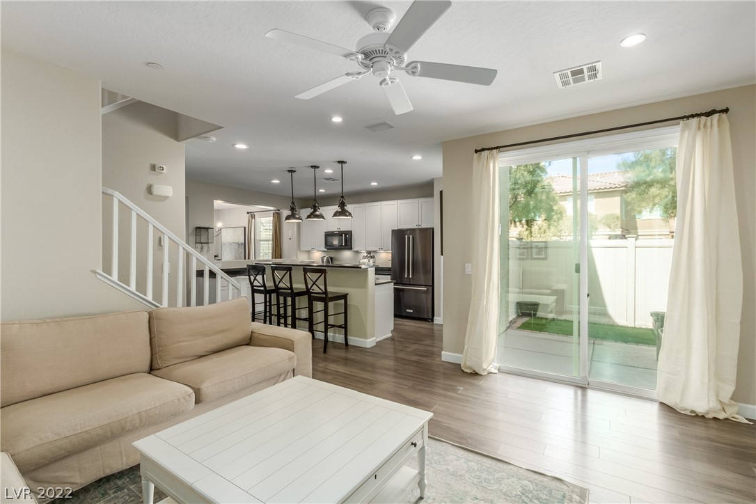 1888 Via Firenze Henderson, NV 89044 - Photo 8 of 34
