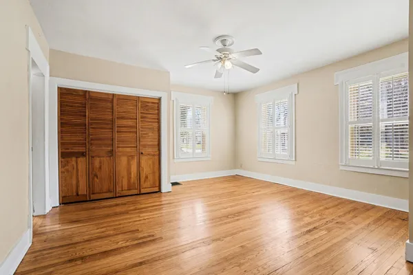 $244,900 | 201 South Oak Street, Buchanan, MI 49107