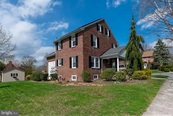 $329,900 | 235 Pennsylvania Avenue, Shillington, PA 19607