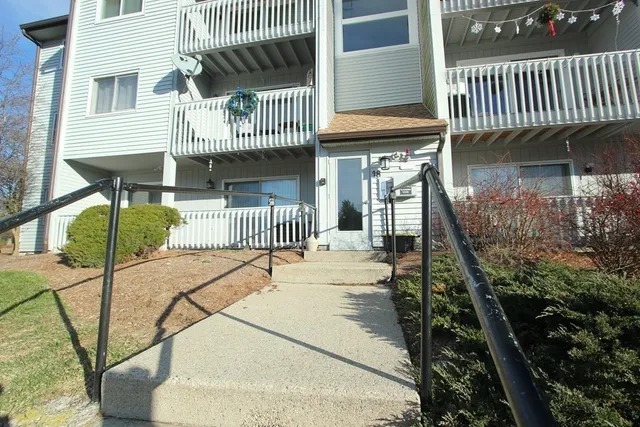 $320,000 | 1801 Franklin Crossing Road, Unit 1801, Franklin, MA 02038