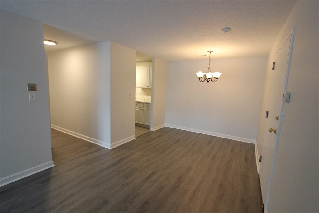 1801 Franklin Crossing Road, Unit 1801 Franklin, MA 02038 - Photo 3 of 34