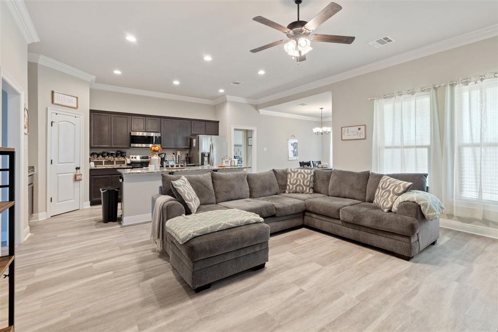 1814 Browning Road Lake Charles, LA 70611 - Photo 5 of 20