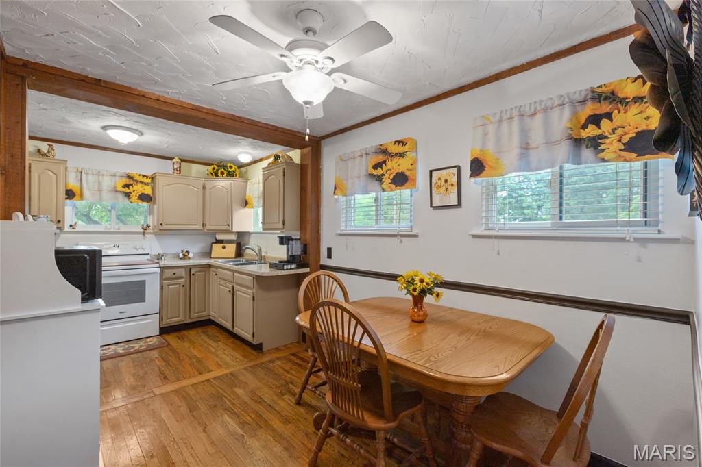6240 Antire Road High Ridge, MO 63049 - Photo 13 of 31