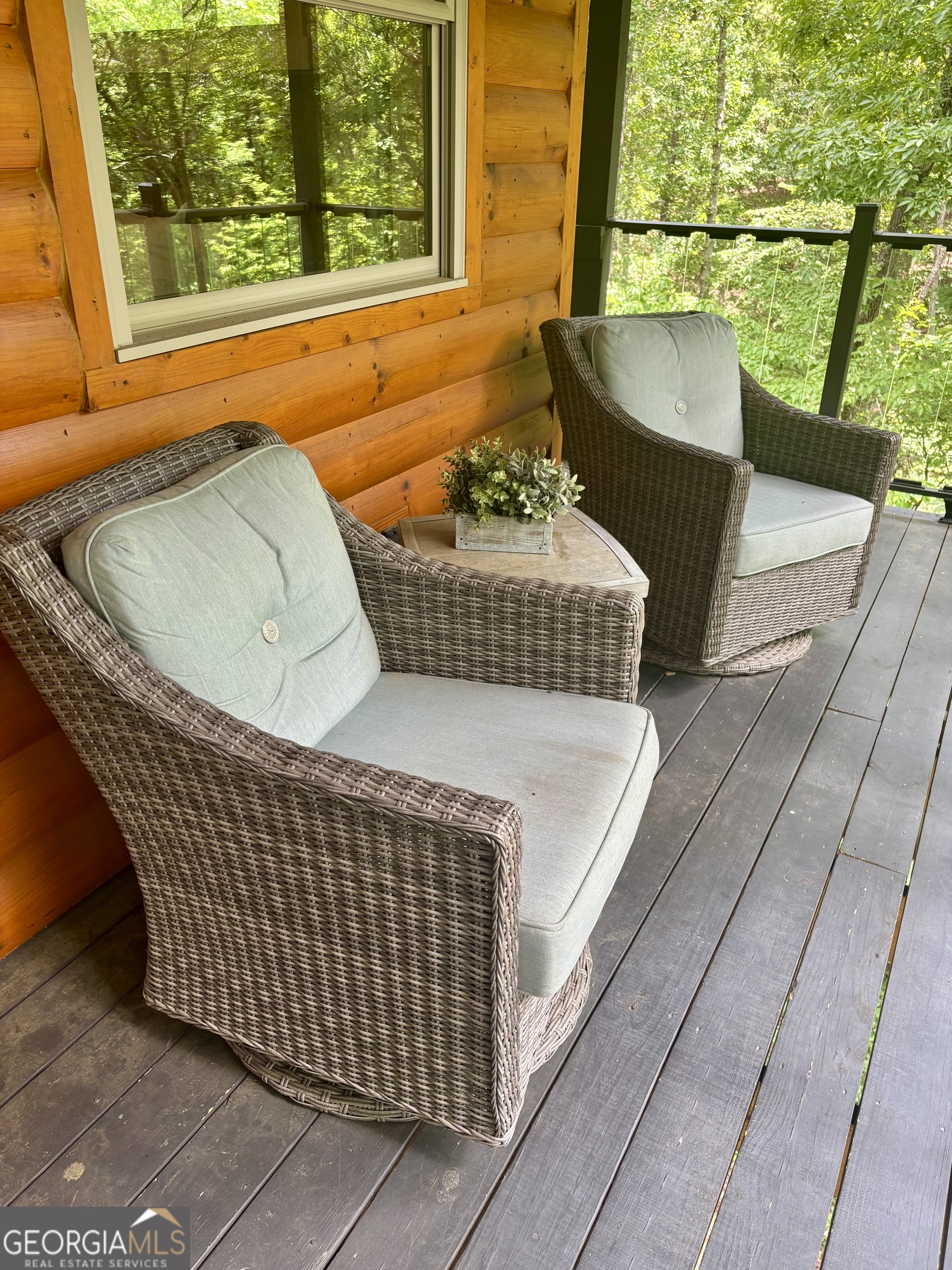 185 Walnut Ridge Drive Cleveland, GA 30528 - Photo 33 of 36 a living room with furniture and a window