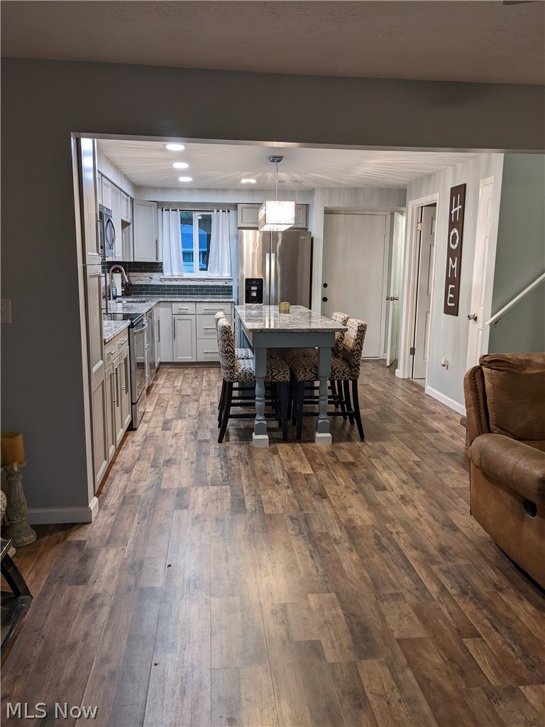 8949 West Ridge Road Elyria, OH 44035 - Photo 4 of 21