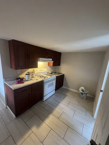 $70,000 | 1147 Rural Street, Unit 41, Aurora, IL 60505