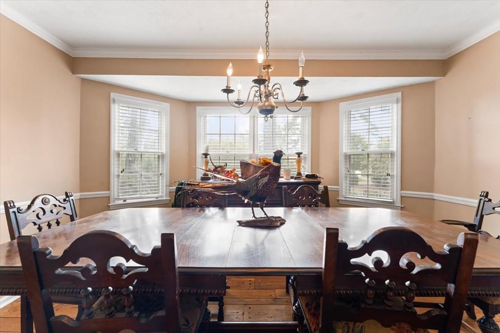 595 Hembree Road Roswell, GA 30076 - Photo 10 of 29 Gallery Image 10
