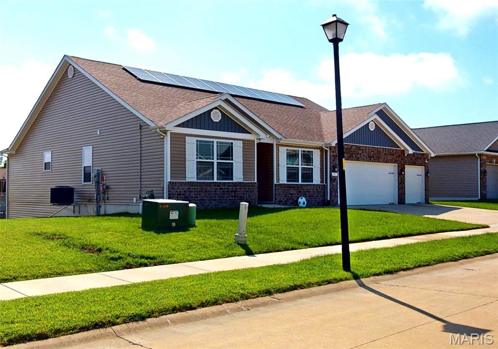 2511 Welsch Drive Shiloh, IL 62221 - Photo 3 of 56