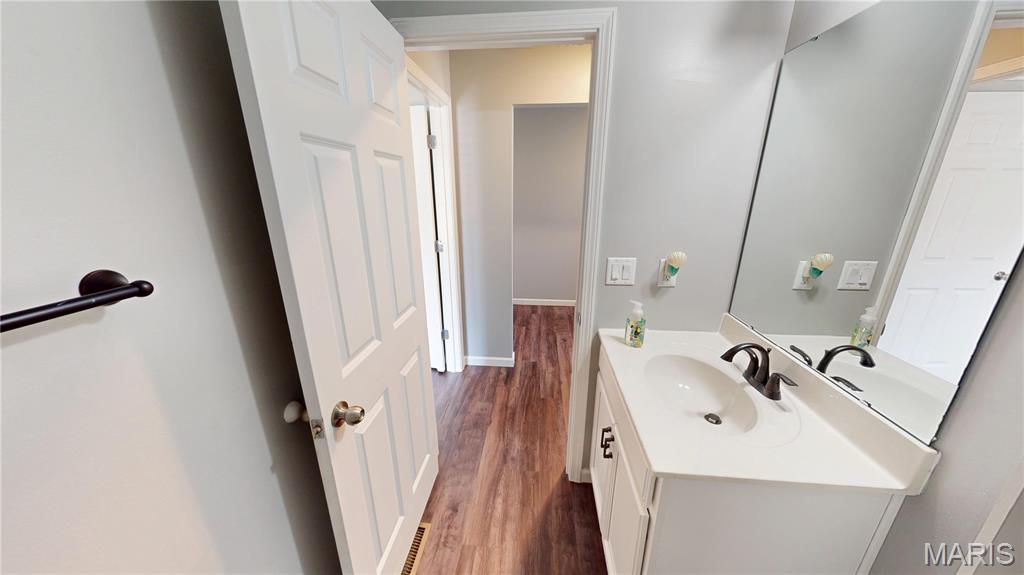 2511 Welsch Drive Shiloh, IL 62221 - Photo 10 of 56