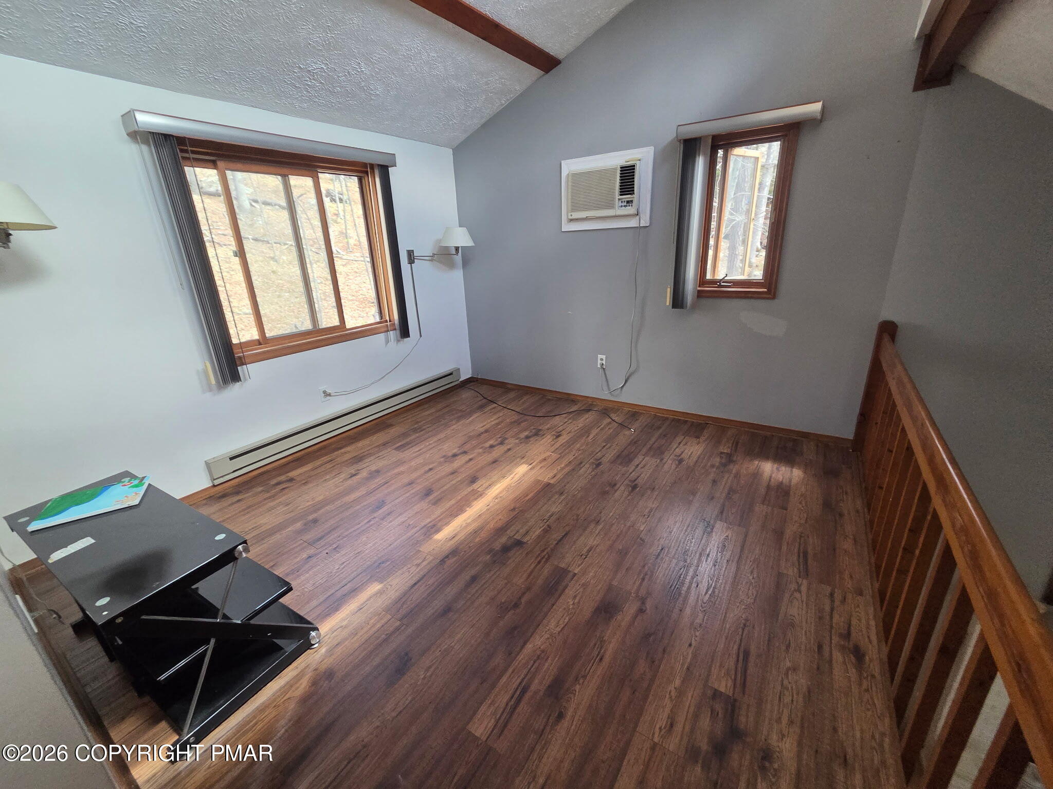 408 Saunders Drive Bushkill, PA 18324 - Photo 8 of 30 30932