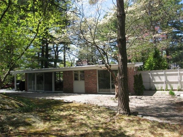 33 Crestwood Road Newton, MA 02465 - Photo 2 of 2 Gallery Image 2