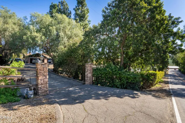 $1,199,000 | 6552 La Cumbre Road, Somis, CA 93066