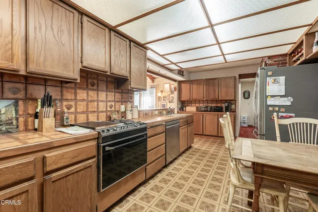 $1,199,000 | 6552 La Cumbre Road, Somis, CA 93066