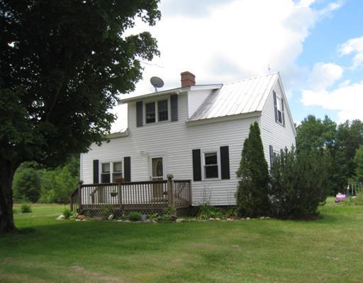 22 Webber Brook Road Oxford, ME 04270 - Photo 1 of 23 Exterior Front.