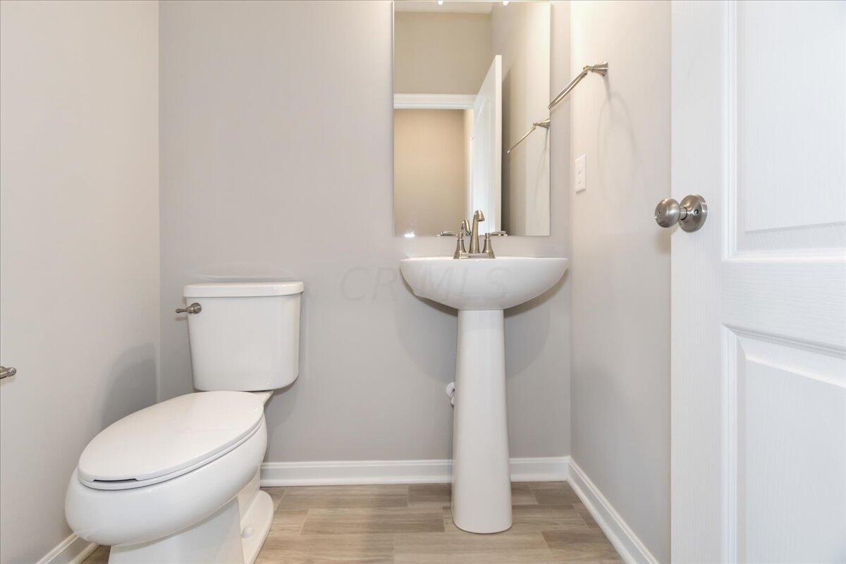 453 Randall Road Delaware, OH 43015 - Photo 19 of 37 19-Half Bath