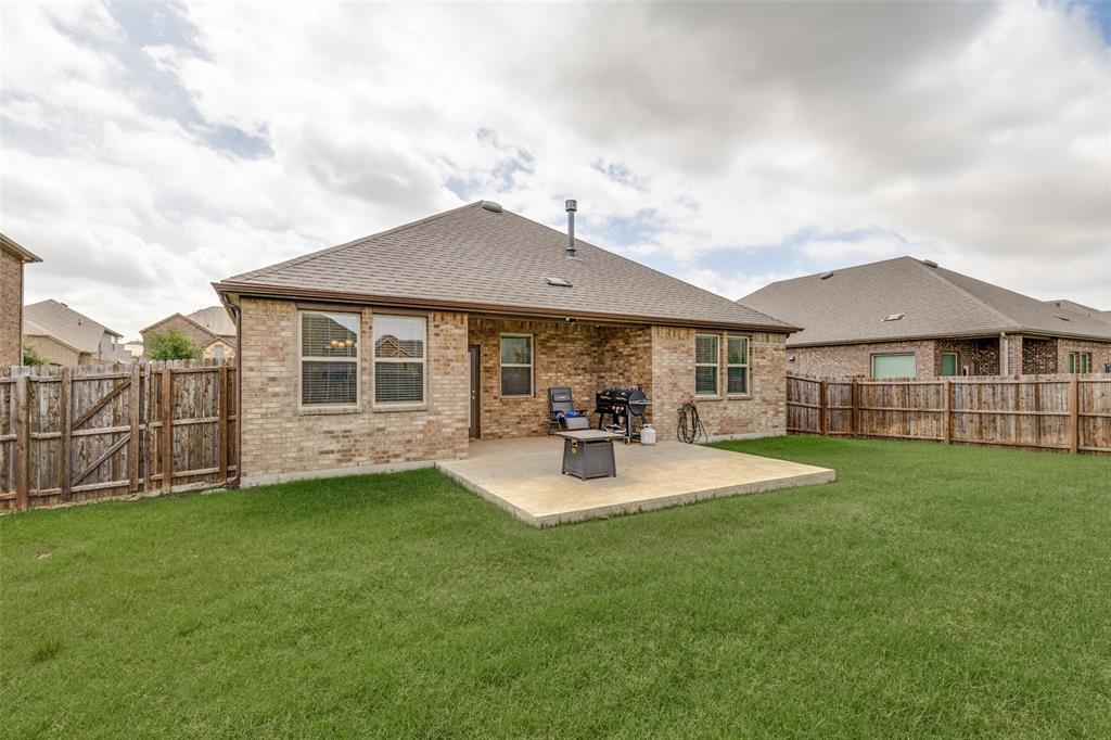2817 Half Moon Road Aubrey, TX 76227 - Photo 24 of 28
