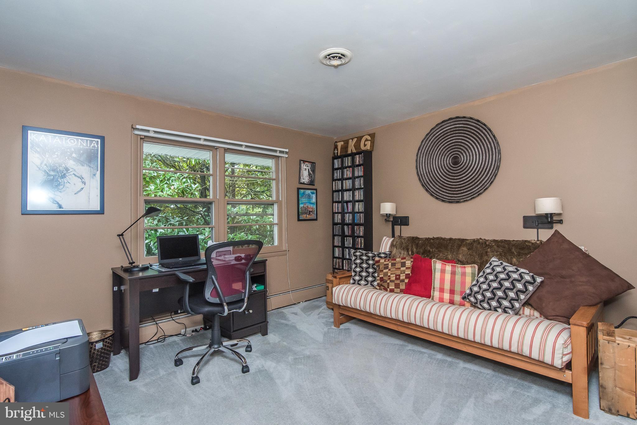 6116 Haddon Hall Road Baltimore, MD 21212 - Photo 24 of 44 a living room with furniture and a window