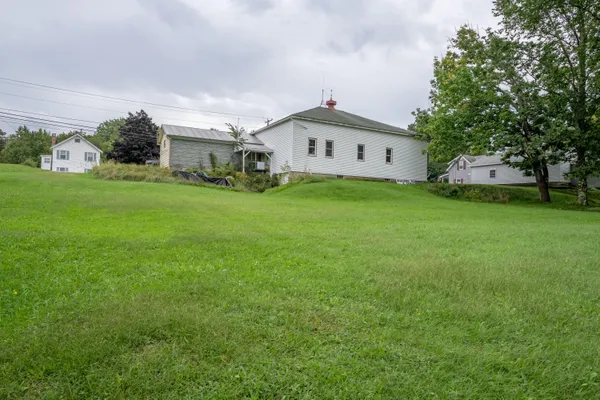 $188,900 | 44 Main Street, Albion, ME 04910