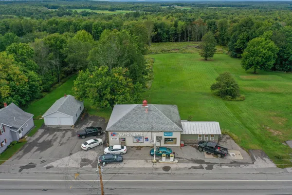 $188,900 | 44 Main Street, Albion, ME 04910