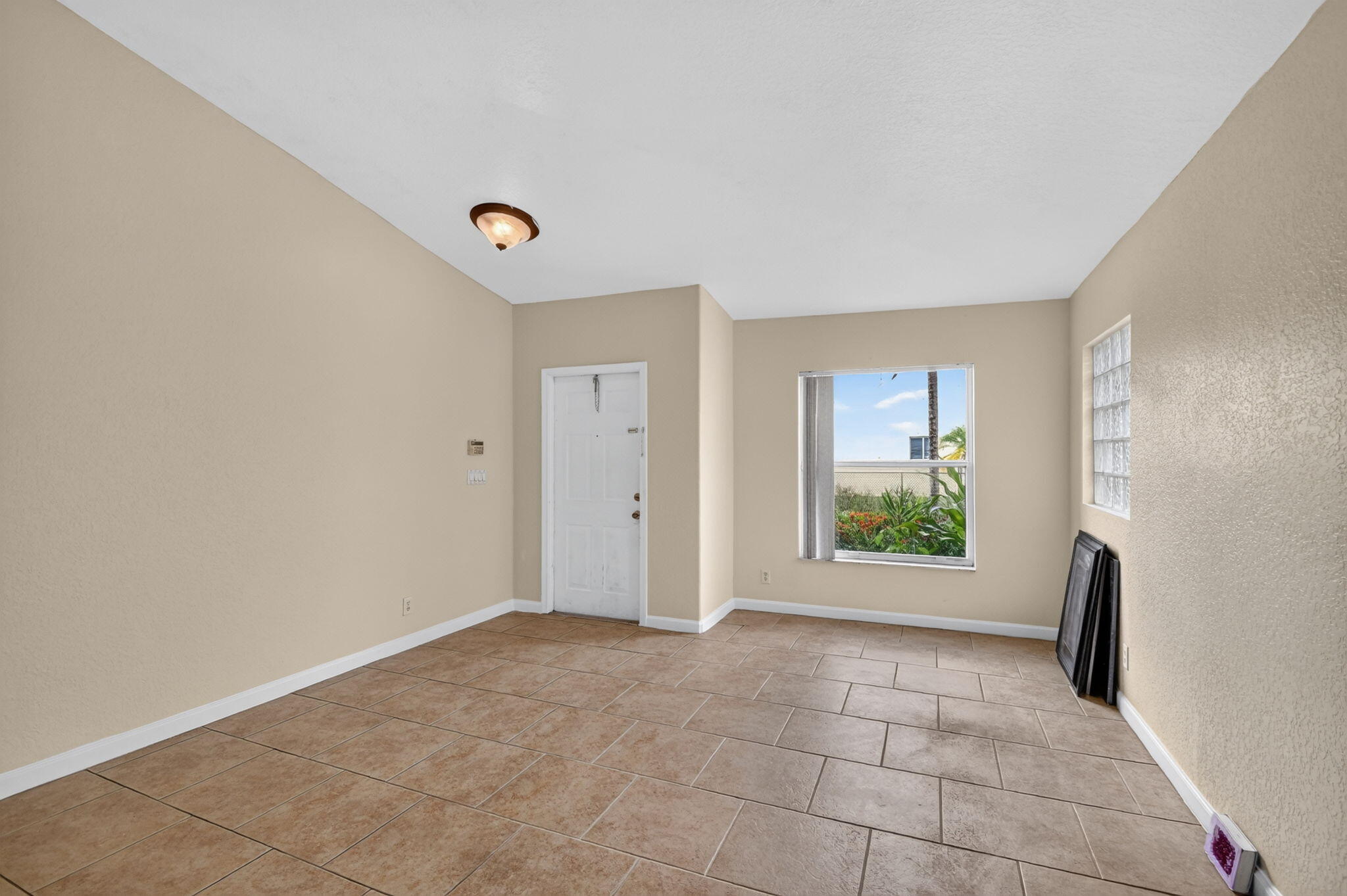 1107 Big Torch Street Riviera Beach, FL 33407 - Photo 5 of 69 7-web-or-mls-DSC_4881