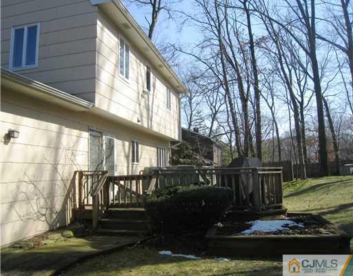 44 Rath Lane East Brunswick, NJ 08816 - Photo 2 of 25 Gallery Image 2