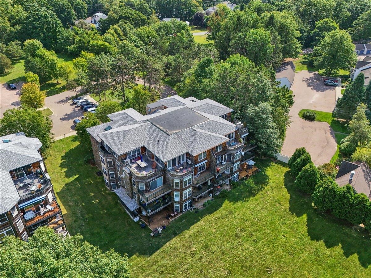 3 Claire Point Road Burlington, VT 05408 - Photo 7 of 52 Gallery Image 7
