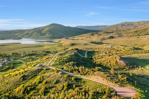 a view of an aerial view of residential houses with outdoor space