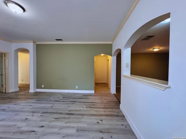 $1,695 | 7718 Wexford Grove, San Antonio, TX 78240