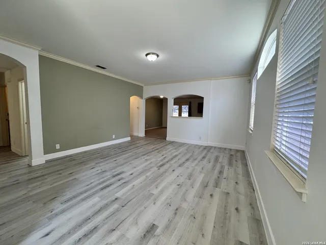 $1,695 | 7718 Wexford Grove, San Antonio, TX 78240