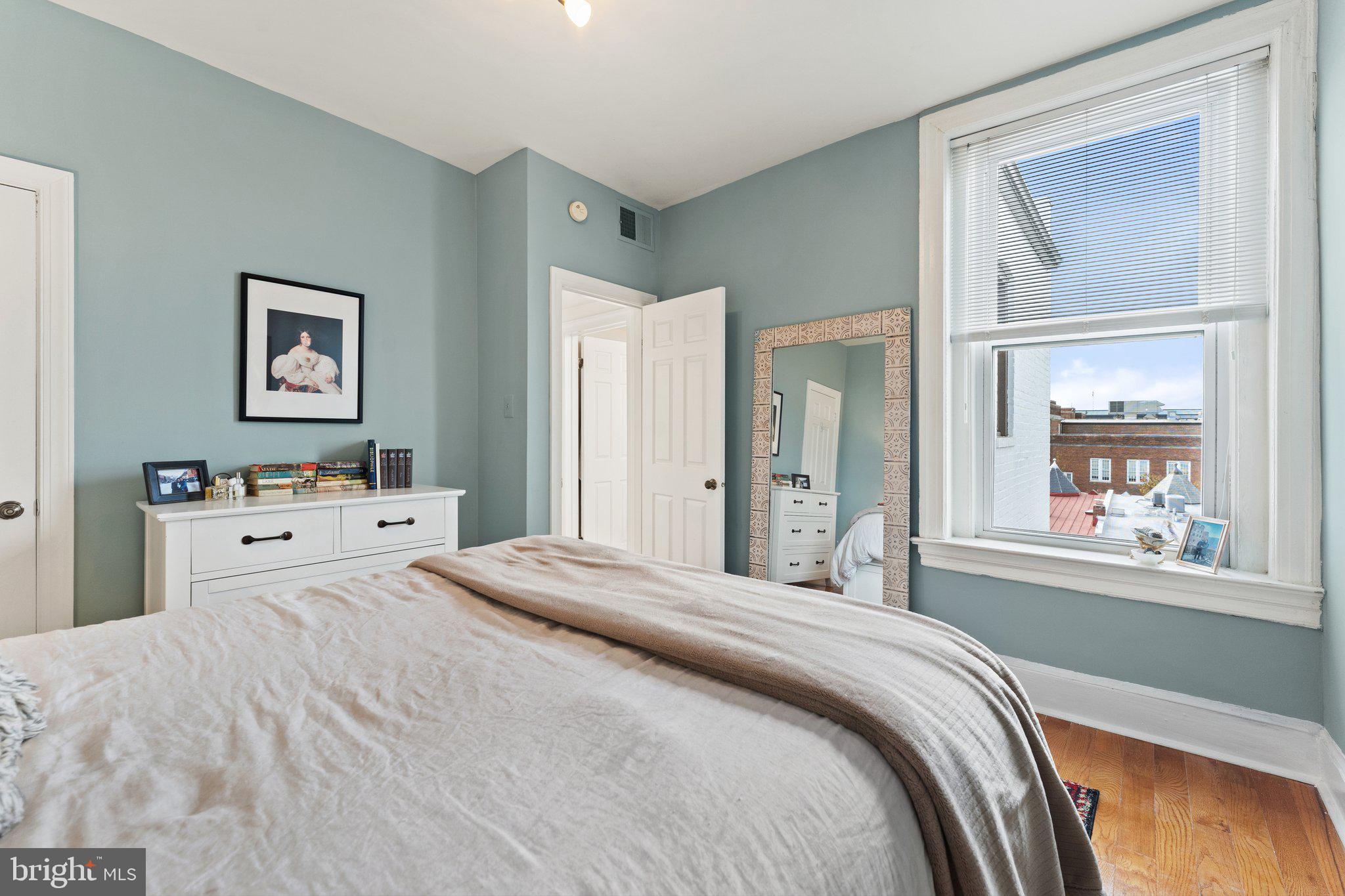 520 E Street Northeast, Unit 404 Washington, DC 20002 - Photo 15 of 19