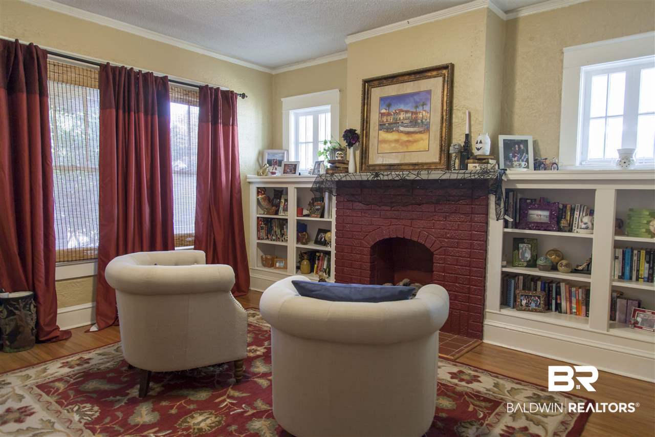 59 Westreetwood Street Mobile, AL 36606 - Photo 6 of 48 Staged Living Room