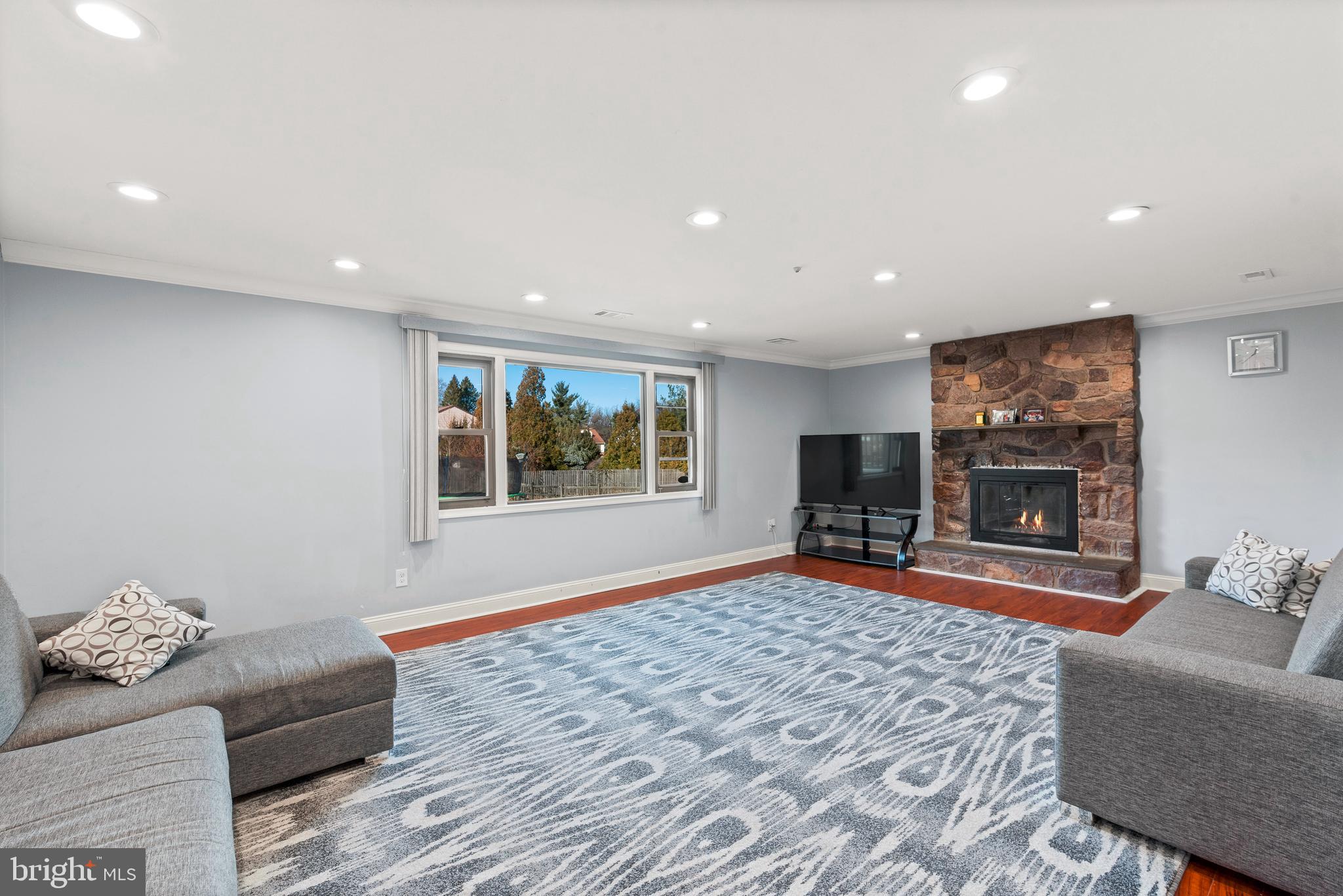 70 Snowflake Road Huntingdon Valley, PA 19006 - Photo 16 of 30 Gallery Image 16