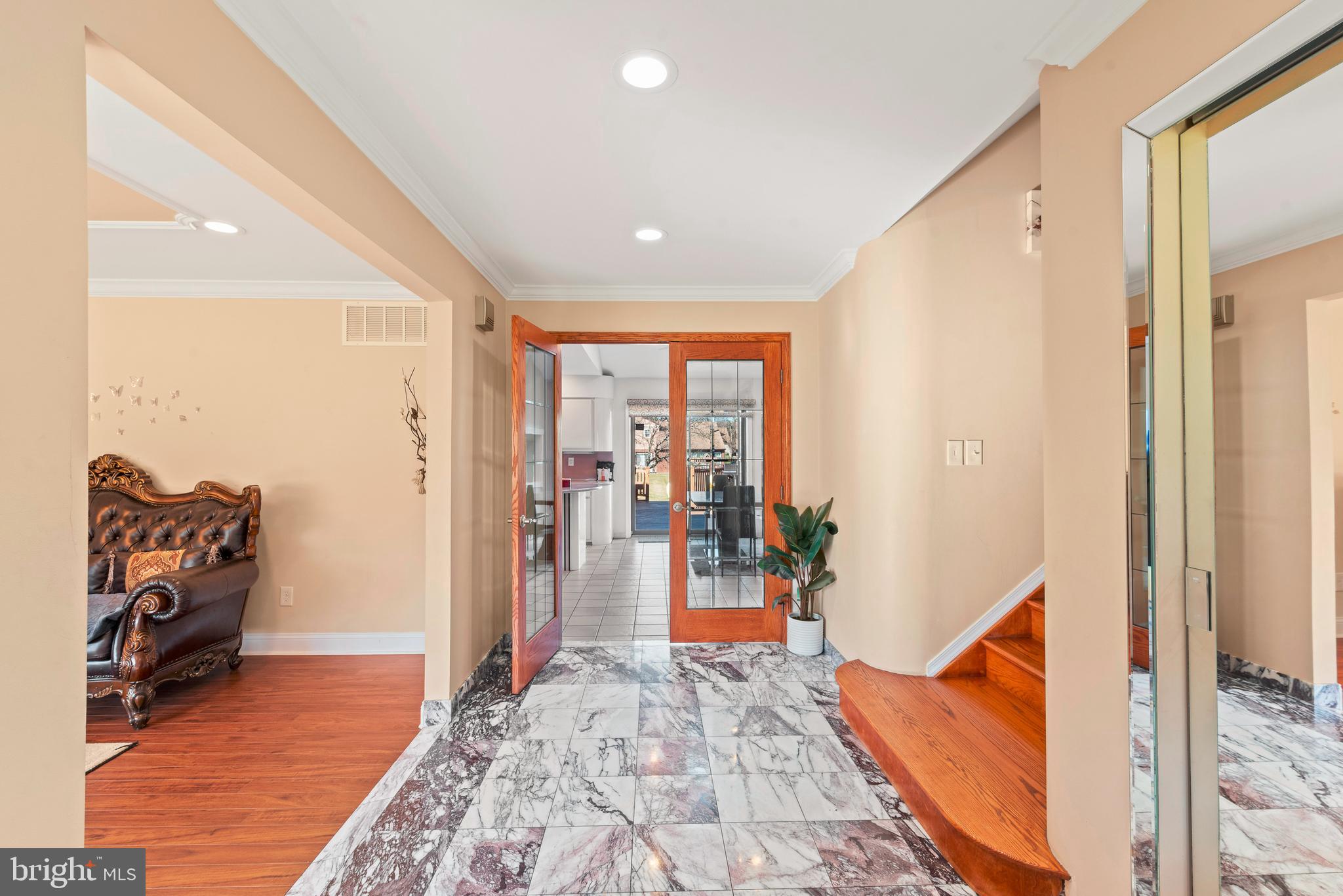 70 Snowflake Road Huntingdon Valley, PA 19006 - Photo 7 of 30 Gallery Image 7