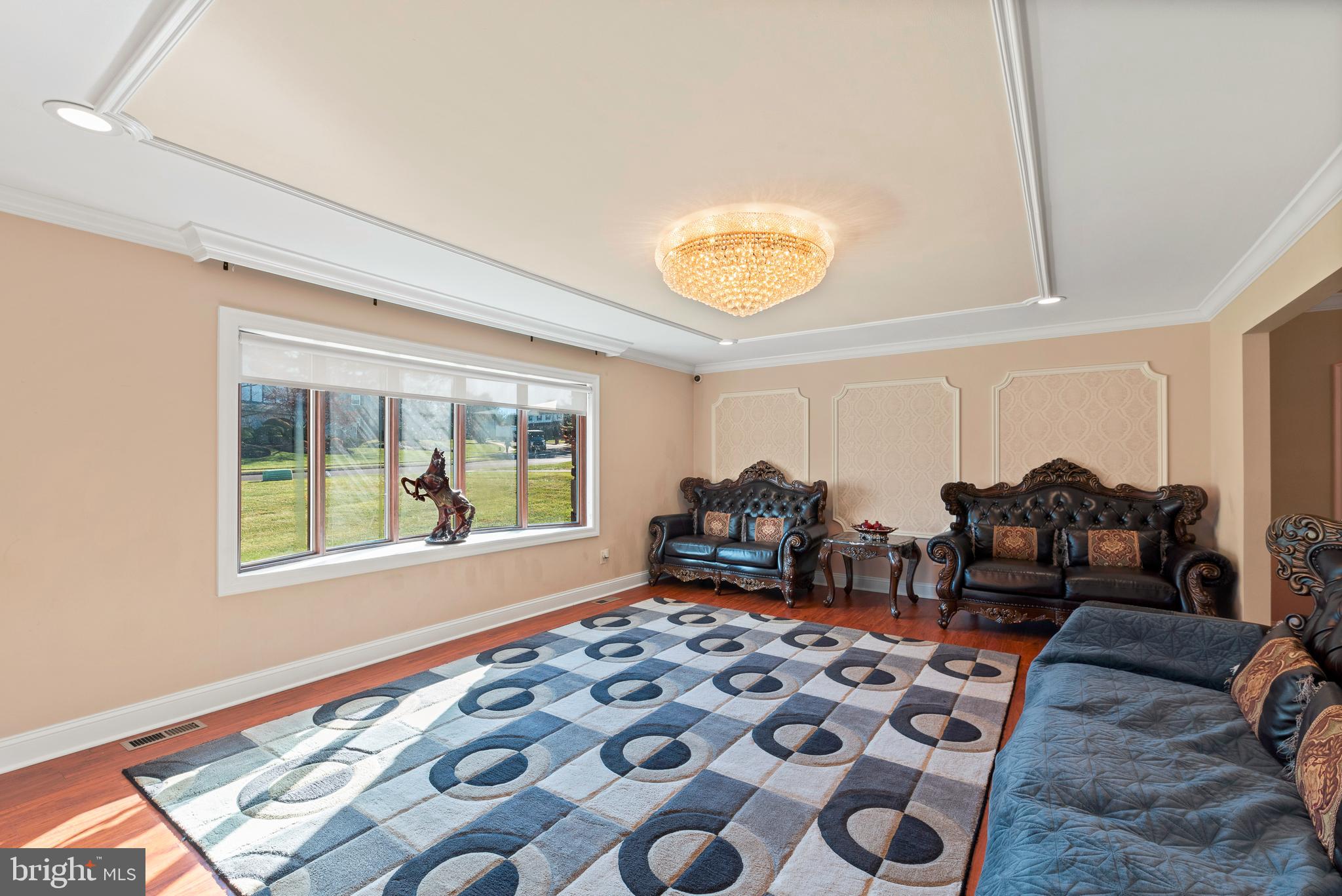 70 Snowflake Road Huntingdon Valley, PA 19006 - Photo 8 of 30 Gallery Image 8